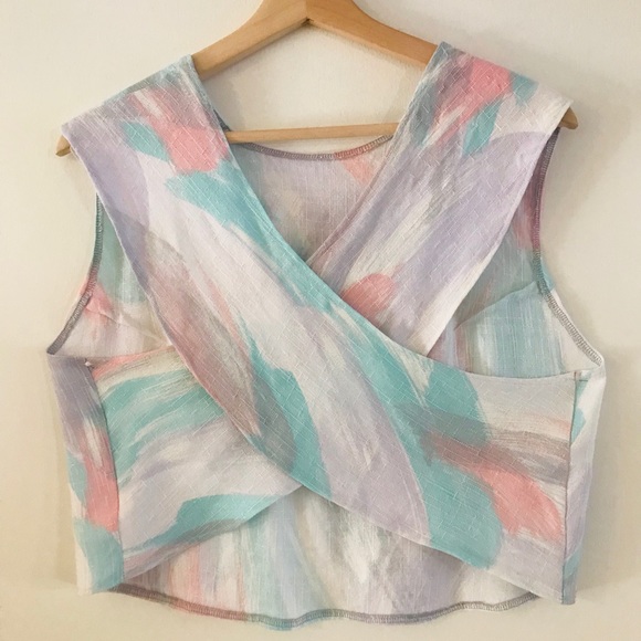 Crossback crop top made from vintage fabric - Picture 3 of 3